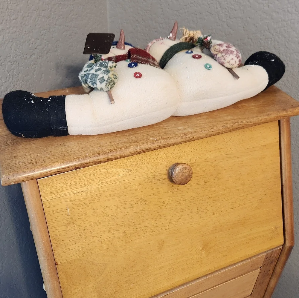 Snowman Doorstopper Couple holding a Shovel‎ and Broom